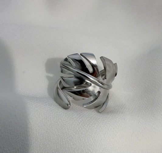 Bague feuille argent