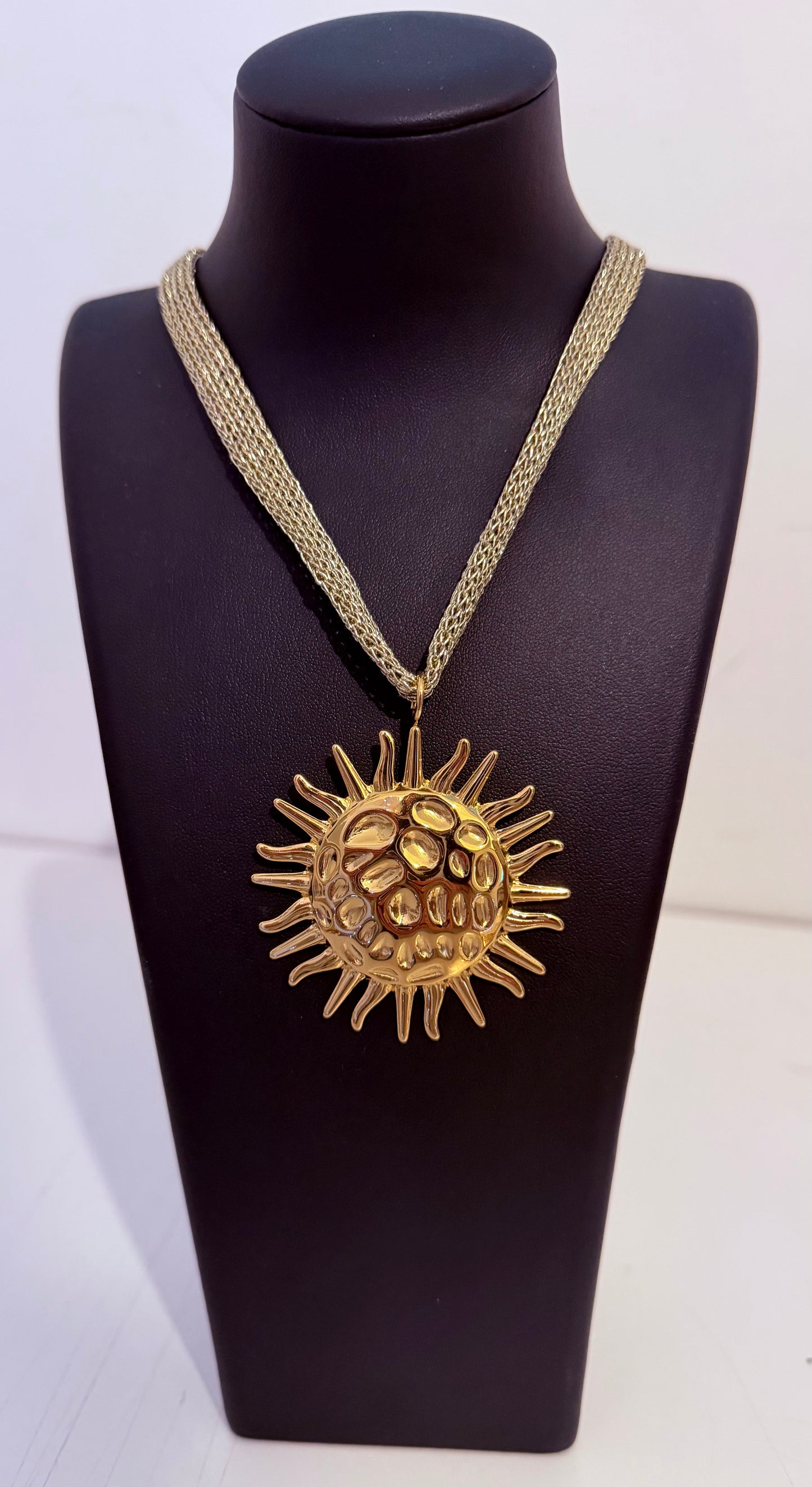 Collier cordon doré