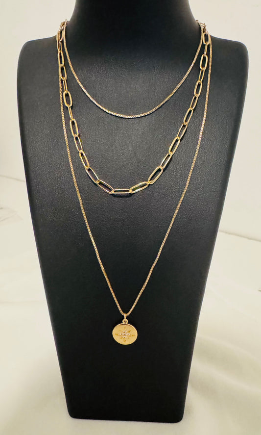 Triple collier doré